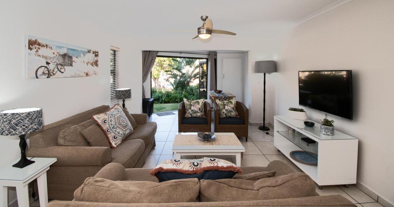 Ferienwohnung 7 The Shades Umhlanga Rocks Durban Exterior foto